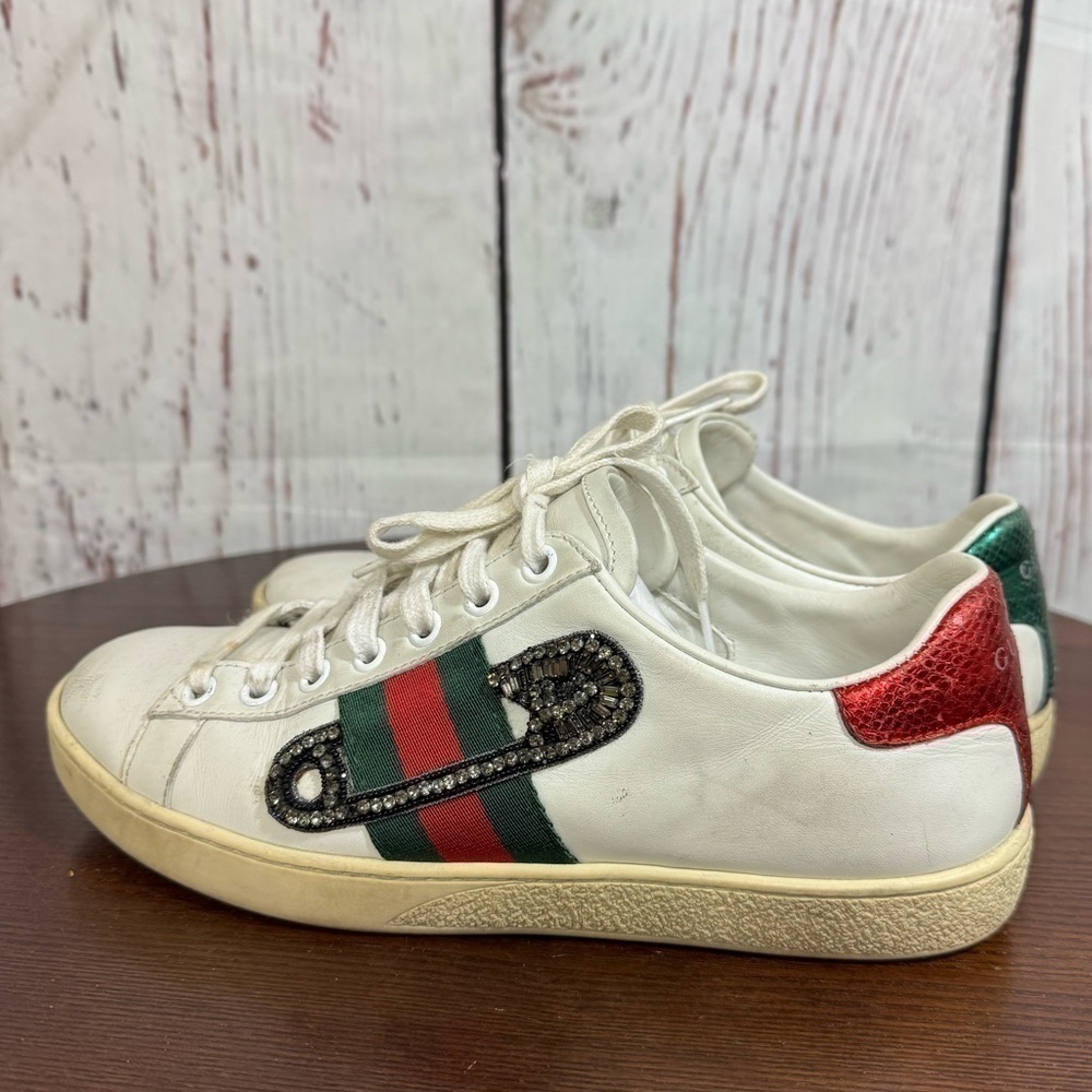 GUCCI ACE SNEAKERS embellished safety pin women’s 6.5 GUC - Picture 11 of 15
